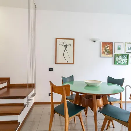 아파트 Historic Borgo Campidoglio 7 레노